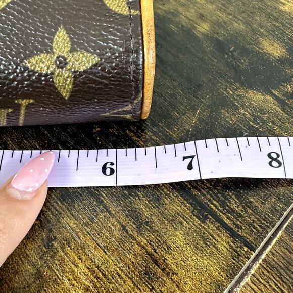 Louis Vuitton Vintage Monogram Florentine Pouch with Crossbody Strap Authentic - Picture 16 of 16